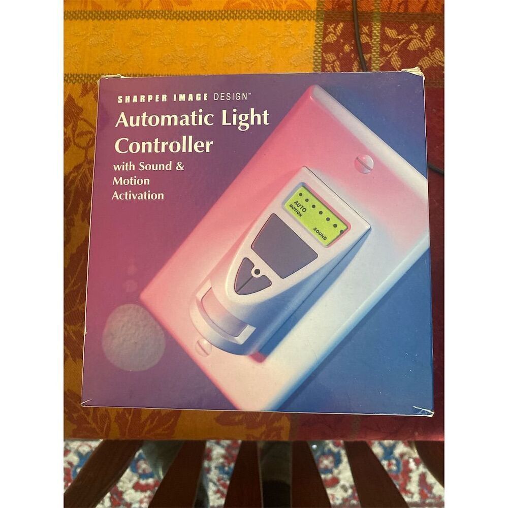 Sharper Image Automatic Light Controller with Motion & Sound Sensor - Picture 11 of 14